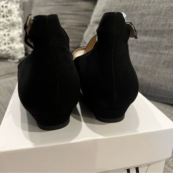 Dream Pairs Low Wedge Ankle Strap Flats - Picture 7 of 10